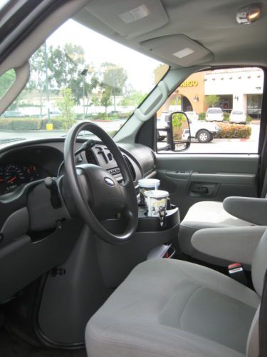 2007 Ford E-350 Super Duty Cutaway Advertising Box Truck, US $25,000.00, image 4