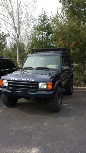 2000 land rover discovery ii great tires lift kit.