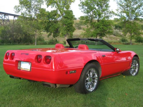 SPECTACULAR Torch Red Corvette Convertible-Low Miles-Adult Driven-None Nicer!!!, US $15,990.00, image 11