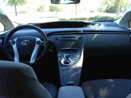 2011 TOYOTA PRIUS 2, image 5