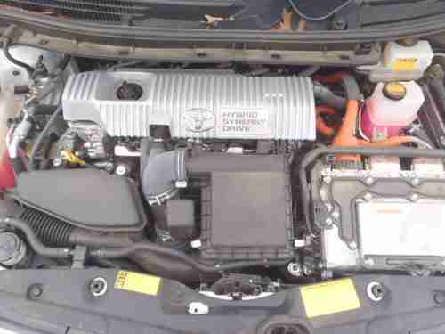 2011 TOYOTA PRIUS 2, image 8