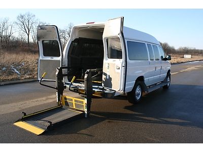 2010 ford commercial handicap accessible wheelchair lift ada van