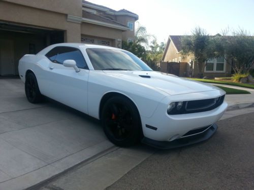 2013 dodge challenger srt8