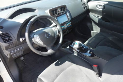 2013 LEAF NAVIGATION REAR AND SIDE CAMERS ONLY 7,500 MILES, US $18,900.00, image 13