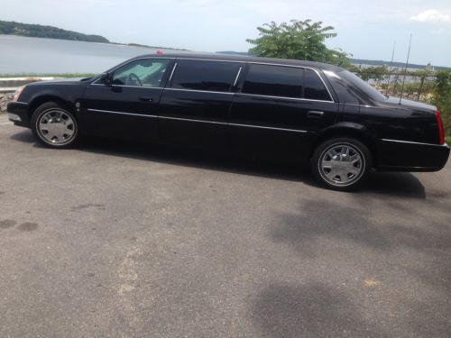 2007 cadillac dts base limousine 4-door 4.6l