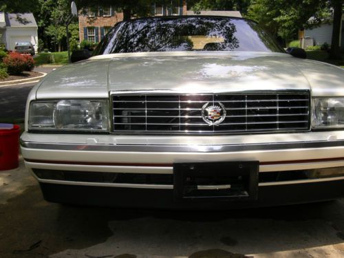 ALL Original LOW mileage Cadillac Allante  NORTHSTAR, image 2