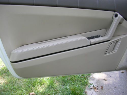 ALL Original LOW mileage Cadillac Allante  NORTHSTAR, image 9