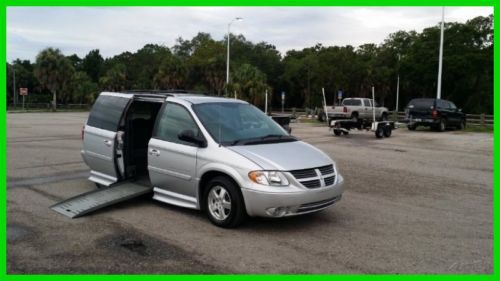 2007 grand caravan. sxt. wheelchair van. braun. handicap van. no reserve!!!!!!!