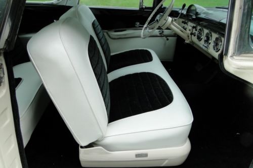 1955 Ford Crown Victoria Coupe, image 27