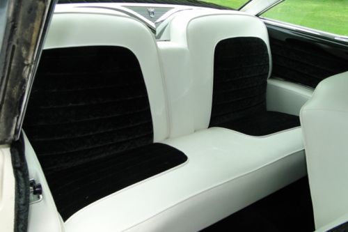 1955 Ford Crown Victoria Coupe, image 31