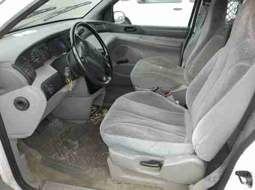 1998 Ford Windstar Cargo Van, image 3