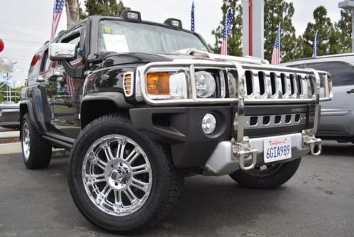 One owner 34k mi amp power steps 20in chrome wheels moonroof 6 disk cd leather
