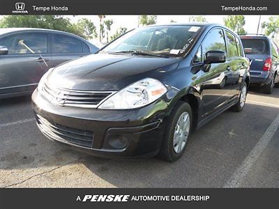 5dr hb auto 1.8 s nissan versa 1.8 s low miles 4 dr hatchback gasoline 1.8l dohc