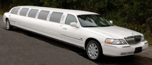 14 Passenger Legendary Lincoln Limousine, US $36,500.00, image 4