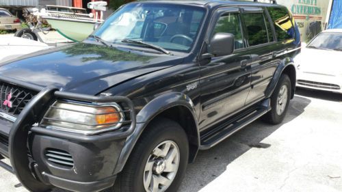 2001 mitsubishi montero limited sport utility 4-door 3.5l automatic, v6, xls