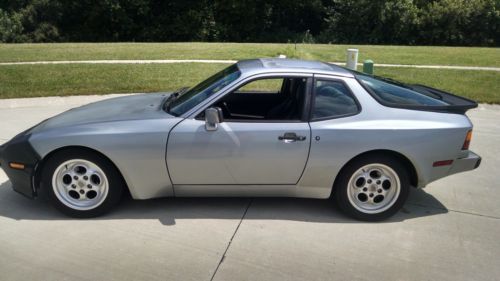 1986 porsche 944 2.5 5 speed