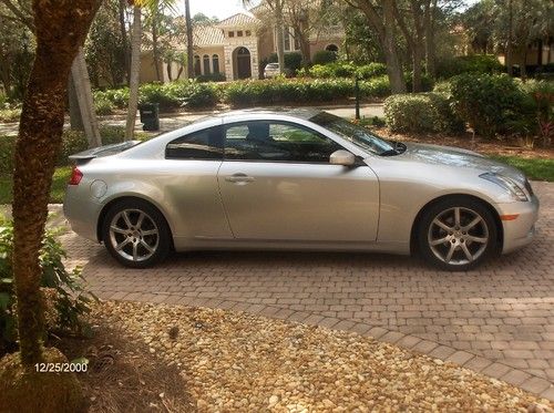 2004 infinity g35 2-dr coupe 22,800k miles brilliant silver garaged mint loaded