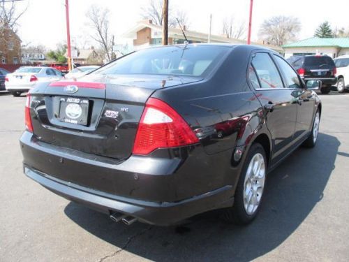 2011 ford fusion se