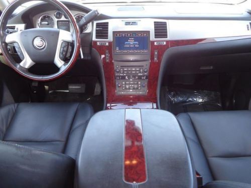 2011 cadillac escalade premium