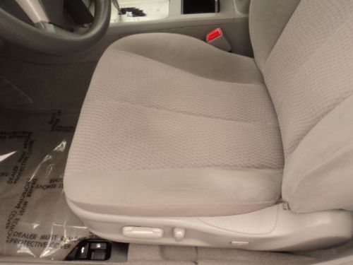 2011 Toyota Camry LE, US $13,975.00, image 18