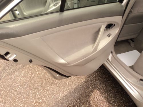 2011 Toyota Camry LE, US $13,975.00, image 19