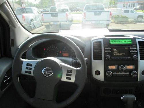 2014 nissan frontier sv