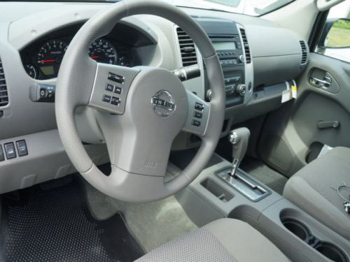 2014 Nissan Frontier, US $27,655.00, image 2