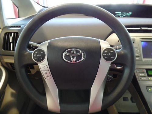 2014 toyota prius three