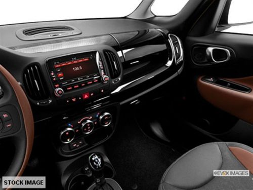 2014 Fiat 500L Trekking, image 10