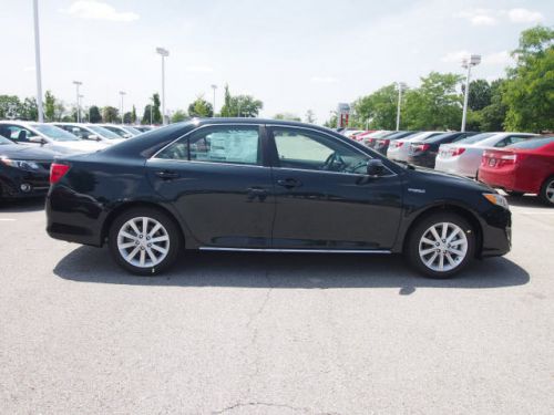 2014 Toyota Camry Hybrid XLE, US $34,610.00, image 2