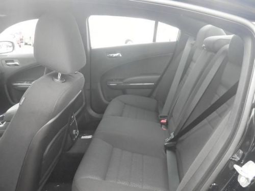 2014 dodge charger sxt