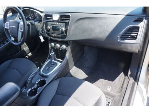 2013 Chrysler 200 Touring, US $16,254.00, image 21