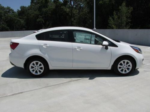 2014 kia rio lx