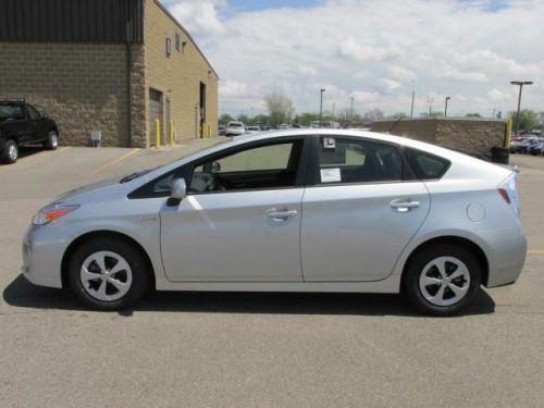 2014 Toyota Prius Three, US $26,800.00, image 7