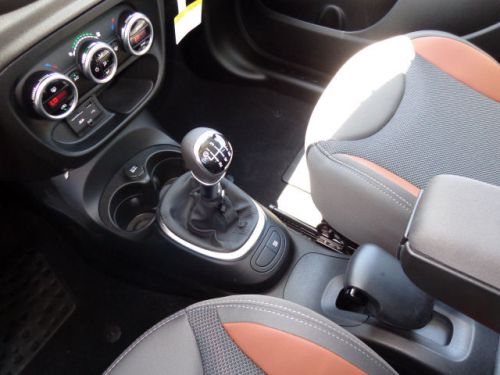 2014 Fiat 500L Trekking, US $23,295.00, image 7