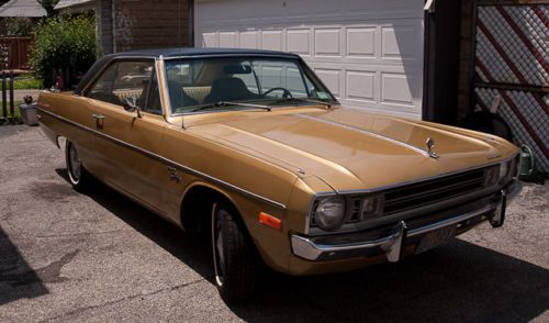 1972 dodge dart swinger black vinyl top 2-door