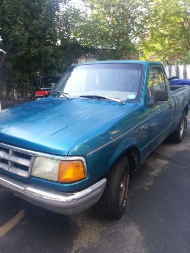 1993 ford ranger xl standard cab pickup 2-door 4.0l