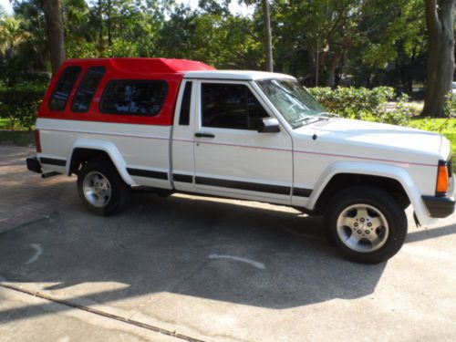 1988 jeep comanche pioneer 4x2 standard cab pickup 2-door 4.0l