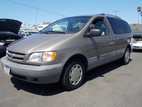 1998 toyota sienna, no reserve