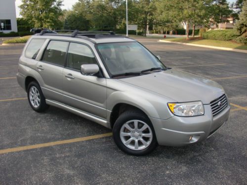 2006 subaru forester xs loaded   2.5l awd pano roof winter package 57,000 miles