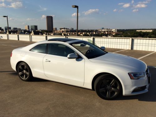 Like new glacier white metallic 2.0t coupe quattro tiptronic w/ navigation