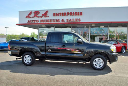 Toyota tacoma sr5 access cab 119k automatic runs great clean carfax