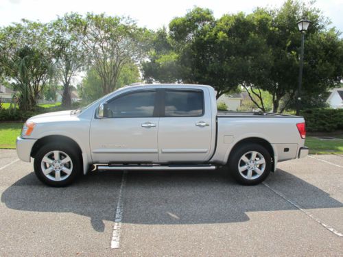 2009 nissan titan le crew cab pickup 4-door 5.6l (loaded)