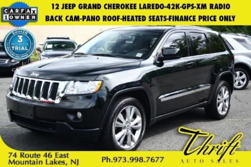 12 jeep grand cherokee laredo-42k-gps-back cam-xm radio-pano roof-heated seats