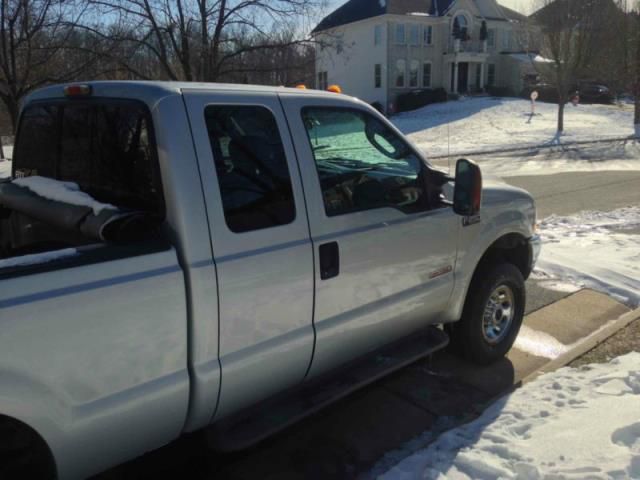 Ford f-250 xlt extended cab 4-door pickup