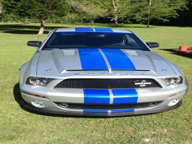 Ford mustang shelby gt500kr