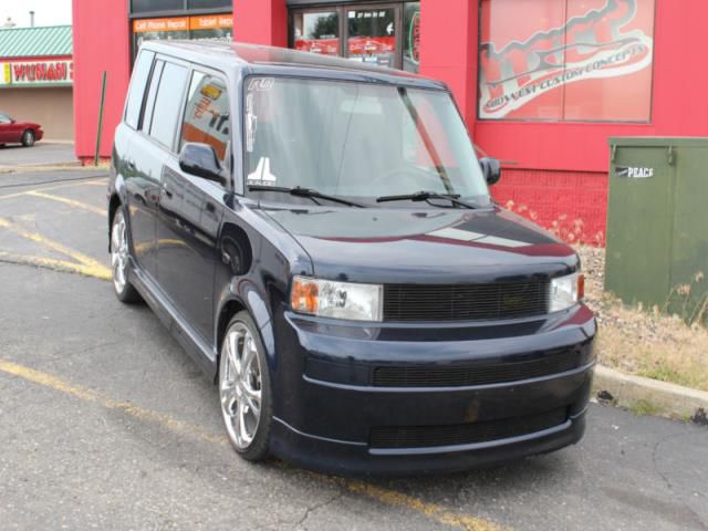 Scion xb base wagon 4-door