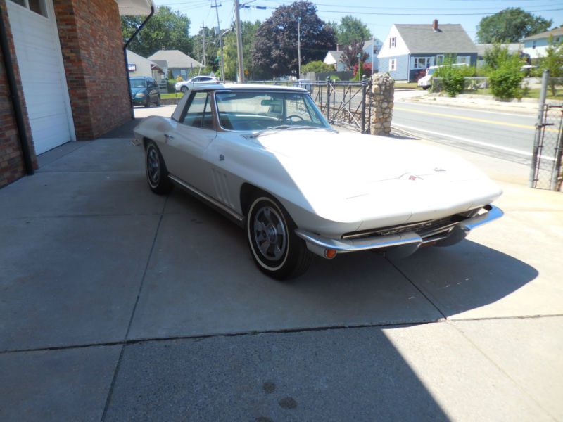 1966 chevrolet corvette