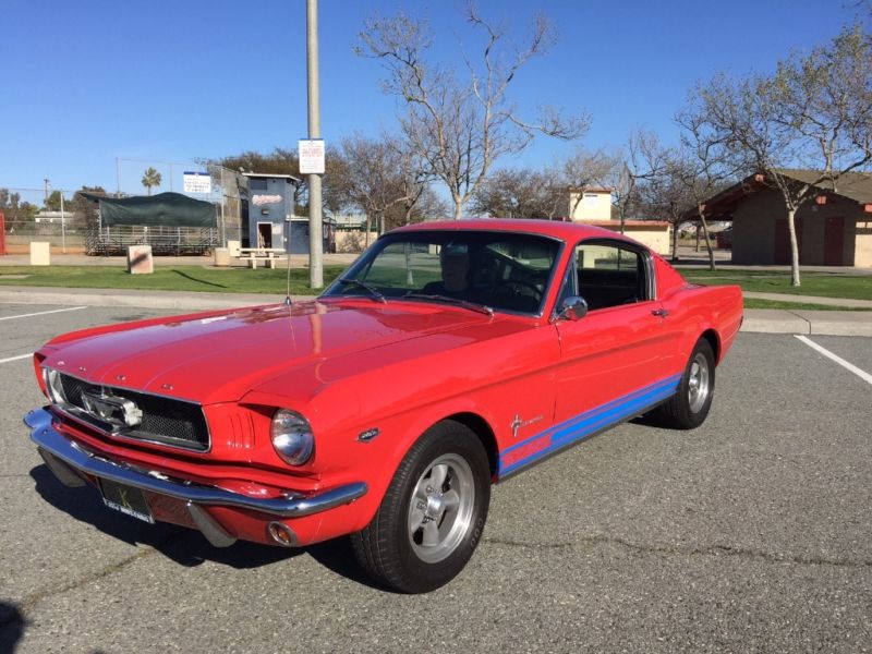 1965 ford mustang