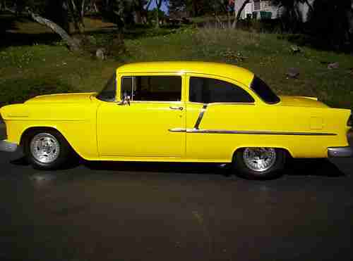 1955 CHEVROLET BELAIR 210 CUSTOM BILLUTT MOTOR AND 9